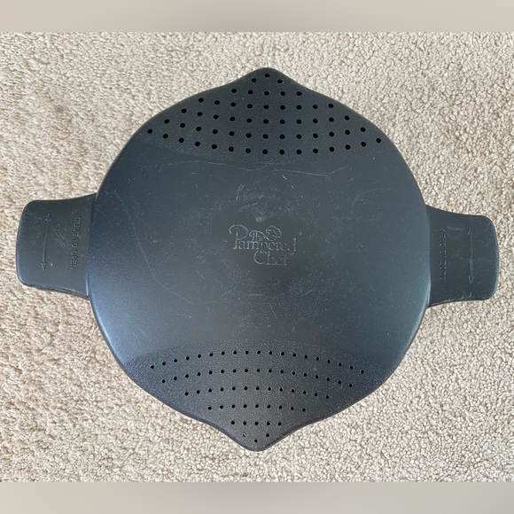 The Pampered Chef 8 Cup 2 Quart Micro Cooker Steamer Strainer Black 2778 - Picture 5 of 8